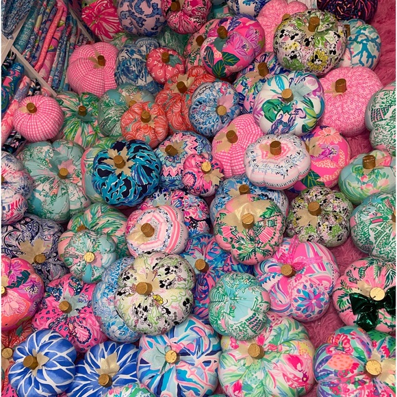 Meet your Posher, purposefully pink - Picture 5 of 13